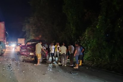 Dos personas fallecieron,  a consecuencia del impacto.