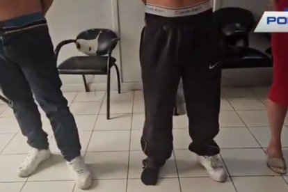 Tres personas fueron detenidas tras la riña.