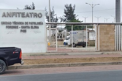 Las víctimas se habrían mudado recientemente al inmueble donde ocurrió el crimen.