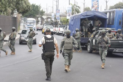 La militarización comenzó la mañana de ayer.