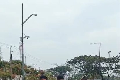 Valeria Rivera fue retirada del vehículo que conducía.