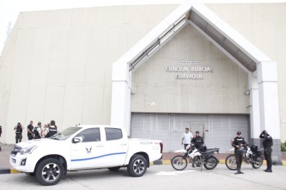Policías acudieron al sitio para atender aquella alarma y verificar su veracidad.