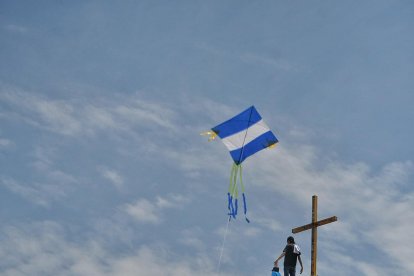Habitantes y visitantes participan en las festividades por los 170 años de El Morro.