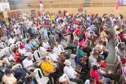 Estos fueron parte de los afiliados que asistieron a un congreso nacional.