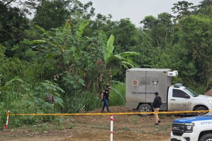 Cerca de las 10:30 fue hallado un cuerpo sin cabeza en la vía Pajonal, al este de Machala