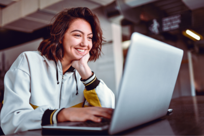 Becas Impulso Ecuador: mujeres son las beneficiadas.