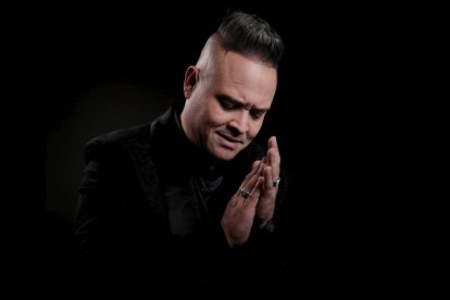 El cubano ha colaborado con grandes exponentes de la salsa mundial.