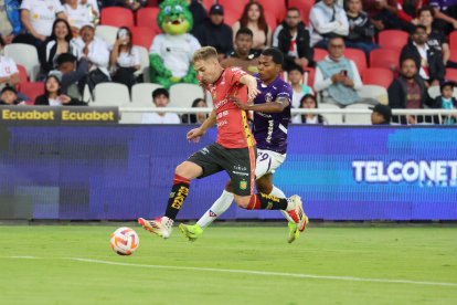 Liga de Quito y Deportivo Cuenca se enfrentarán en el estadio Rodrigo Paz Delgado.