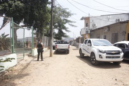 Un extranjero fue asesinado en patio de iglesia de Pascuales.