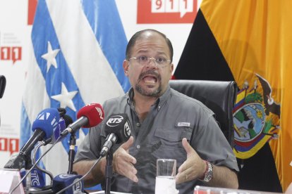 El ministro Jhon Reimberg dio detalles del operativo.