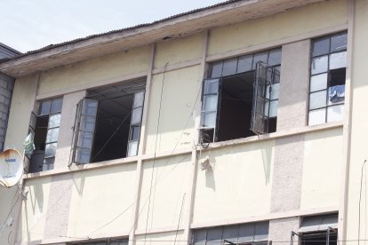 El crimen se registró en el tercer piso de este inmueble.