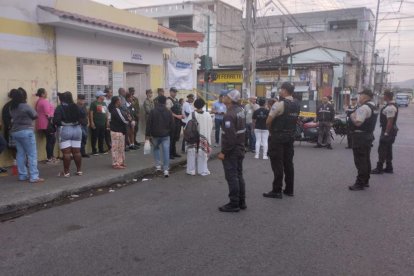 El joven fue llevado a una casa de salud, cercana al recinto de votación.