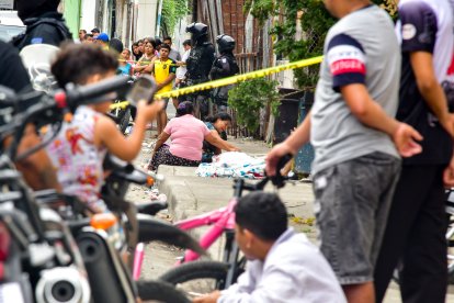 En la zona se observaron momentos de consternación.