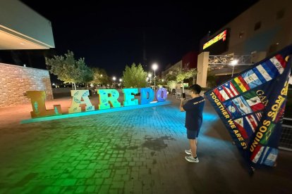Todo comenzó en Laredo, México.