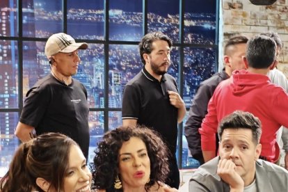 Carlos Luis Andrade es uno de los participantes del reality.