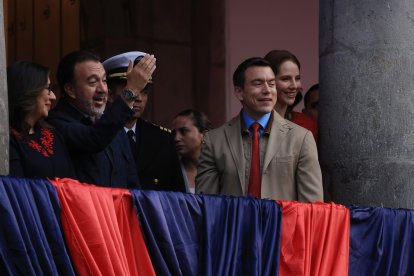 Este acto tradicional implica la presencia tanto del Alcalde como del Presidente.