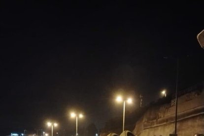 En Tababela, oriente de Quito, ocurrió un accidente de tránsito que involucró un camión.