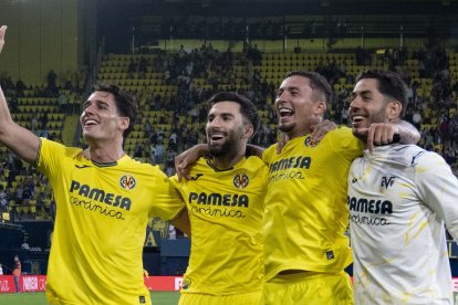 Villarreal busca levantarse en Champions League ante Borussia Dortmund.