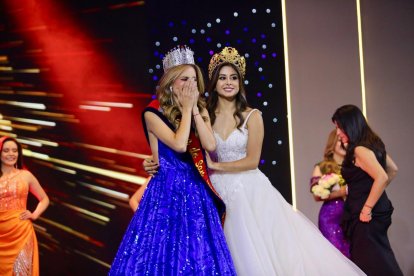 María Emilia Sánchez, Reina de Quito 2025, coronada este 27 de noviembre.