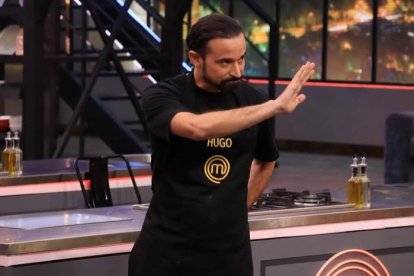 Hugo Quintana fue el primer eliminado de MasterChef Celebrity Ecuador 3.