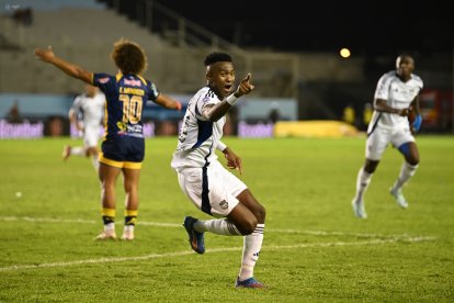 Luis Castillo fue el autor del gol que dio la victoria a Emelec ante Delfín.