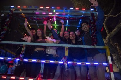 El precio por persona suele ser entre 5 y 6 dólares.