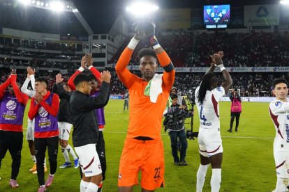 Toda la celebración de Liga de Quito al eliminar al Emelec de Copa Ecuador.