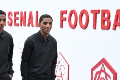 Los hermanos Edwin y Holger quintero, canteranos de IDV visitaron las instalaciones de Arsenal, en Londres, Inglaterra.