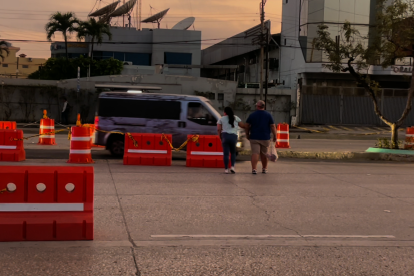 El movimiento de personas también es en sentido contrario.