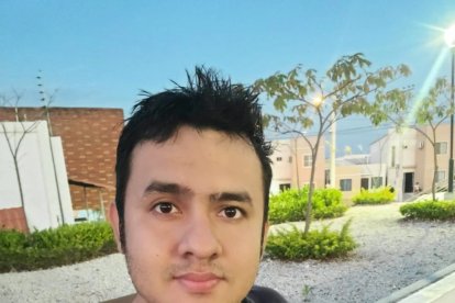 Beker Solís es quien está detrás de la cuenta Explorando el misterio.