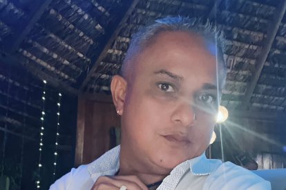 Baldomero Bazán Bone, conocido como “La Baldomero”, en una de sus últimas fotografías compartidas en redes sociales, donde solía mostrar su estilo y carisma.