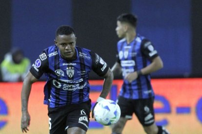 El lateral Gustavo Cortez es tomado en cuenta como titular por parte del entrenador Javier Rabanal