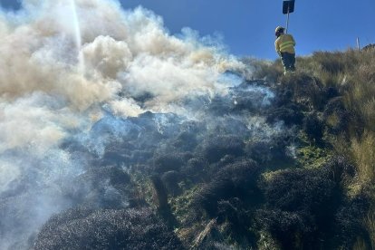 Bomberos pidieron evitar cualquier quema al aire libre.