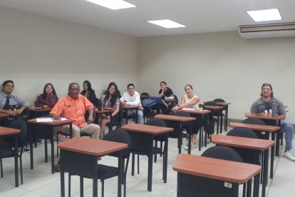 El hombre, a sus 59 años, retomó la carrera universitaria  que había dejado inconclusa. 



ag-periodistas

ag-granasa