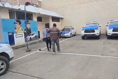 Un hombre fue detenido.