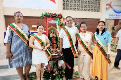 Durante la misa eligieron a las personas que se encargarán de preparar los actos para el próximo año.