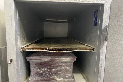 El cuerpo del adulto mayor fue trasladado a un frigorífico.