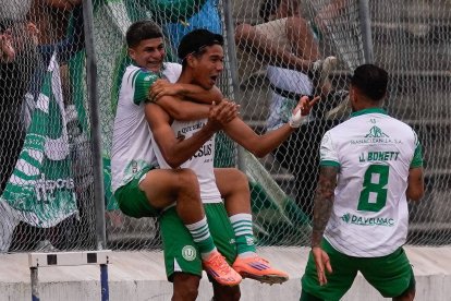 Andrew Delgado, en los adicionales, marcó el gol que le dio el título a Liga de Portoviejo.