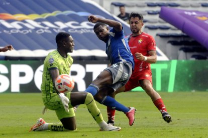 Emelec depende de los resultados de sus rivales.