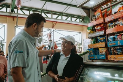 El alcalde Aquiles Álvarez también tiene parte en el testamento.
