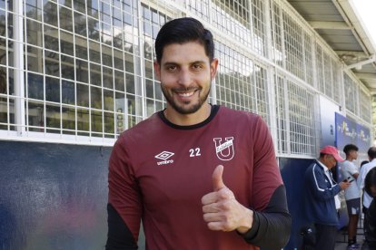 Rafael Romo cumple su tercera temporada en el arco de la Universidad Católica.