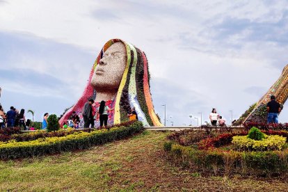 La víctima ingresó al parque Jelen Tenka y fue sorprendida por su asesino.