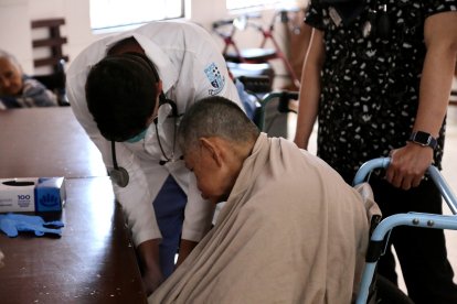 Los beneficiarios también reciben medicinas.