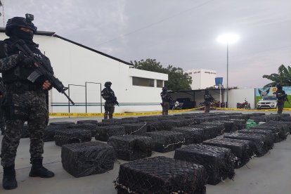 El alcaloide fue presentado por las autoridades la tarde de este jueves 24 de diciembre, en la UVC de Manta