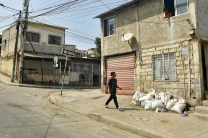 Otro menor fue asesinado en Flor de Bastión.