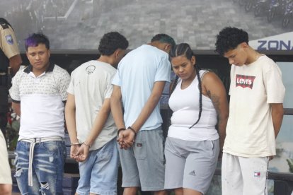 Las evidencias del crimen fueron llevadas al cuartel Modelo.