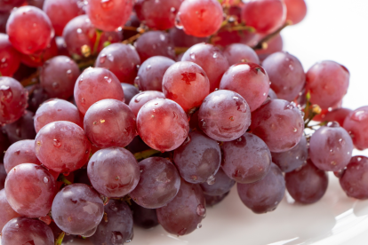 Las uvas, tradicionales para comer en Año Nuevo.