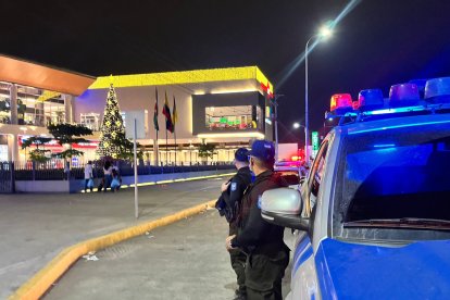 La persona atacada a tiros fue trasladada hacia una casa de salud.