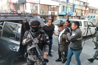 Uno de los detenidos fue localizado en Carapungo, norte de Quito.