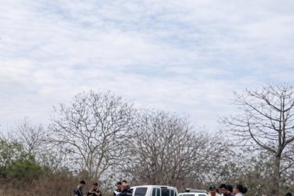 La Policía Nacional se desplegó en la zona. La víctima fue llevada al Centro Forense de Portoviejo como N/N (sin identificar)